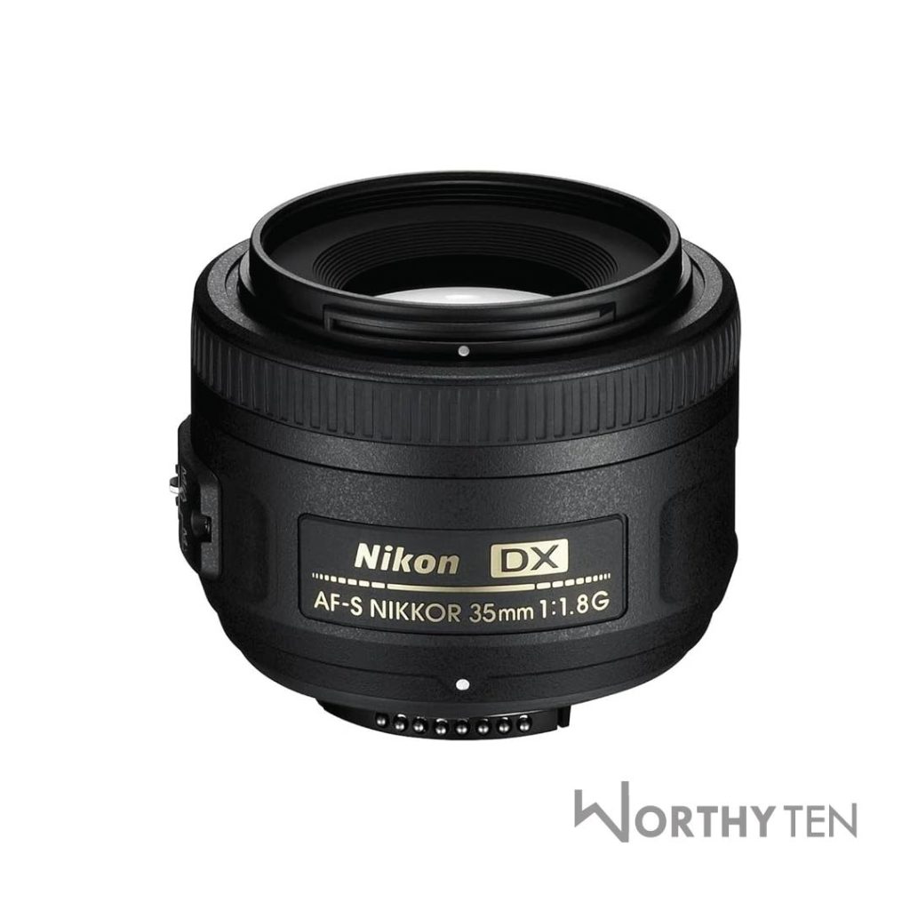 NIKON AF-S DX NIKKOR